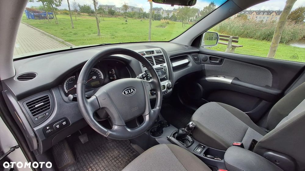 Kia Sportage 2.0 4WD Champ - 25