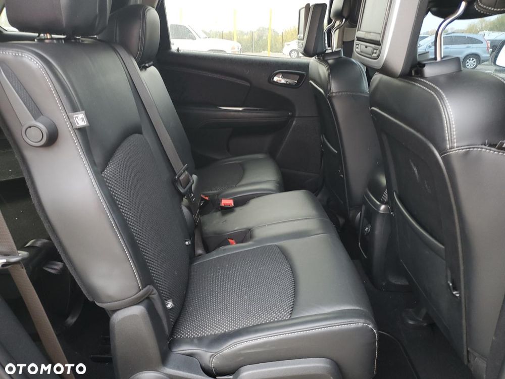 Dodge Journey - 11