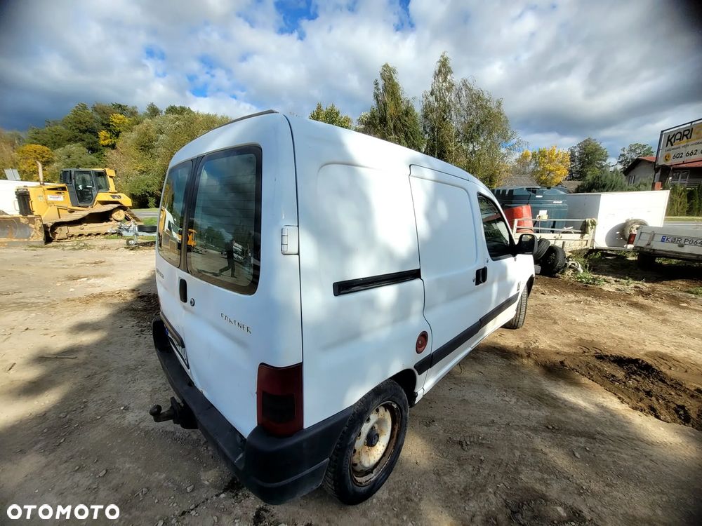 Peugeot Partner 2.0 HDi XT - 4