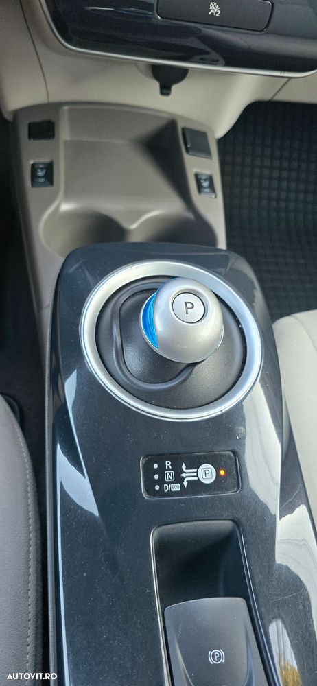 Nissan LEAF - 18
