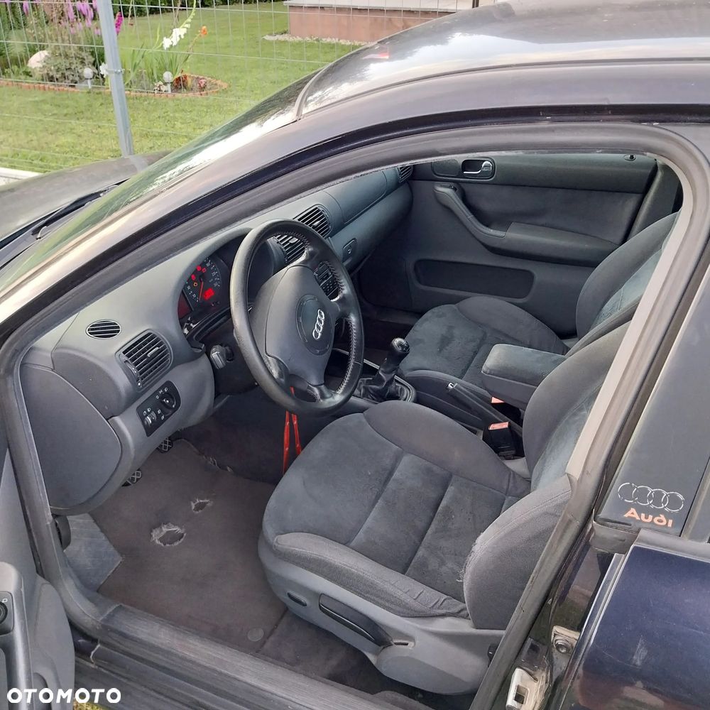Audi A3 Sportback - 6