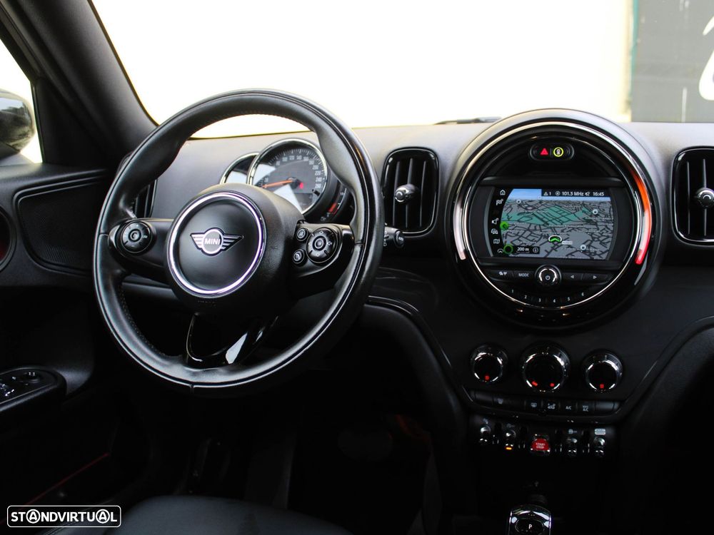 MINI Countryman Cooper D Auto - 27