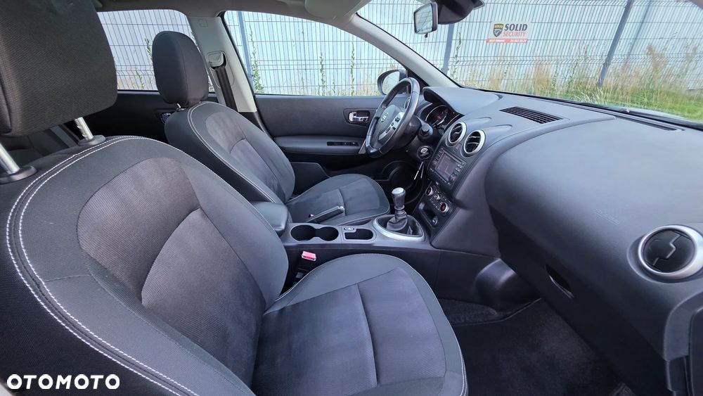 Nissan Qashqai 2.0 Lounge - 12