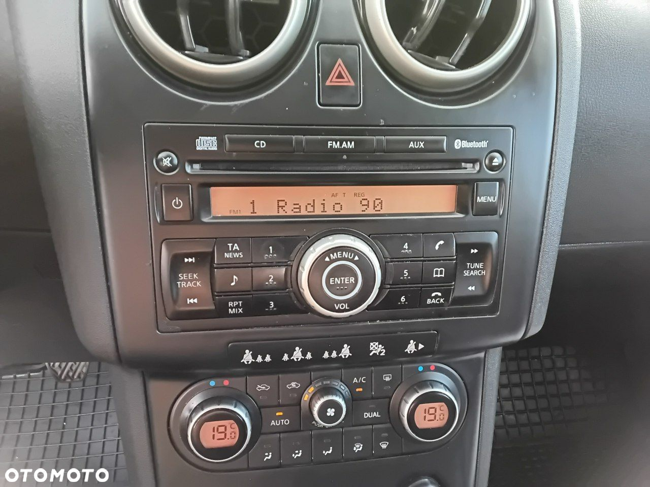 Nissan Qashqai 1.6 Acenta - 19