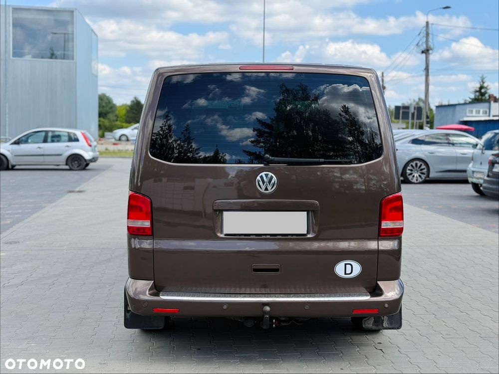 Volkswagen Multivan - 5