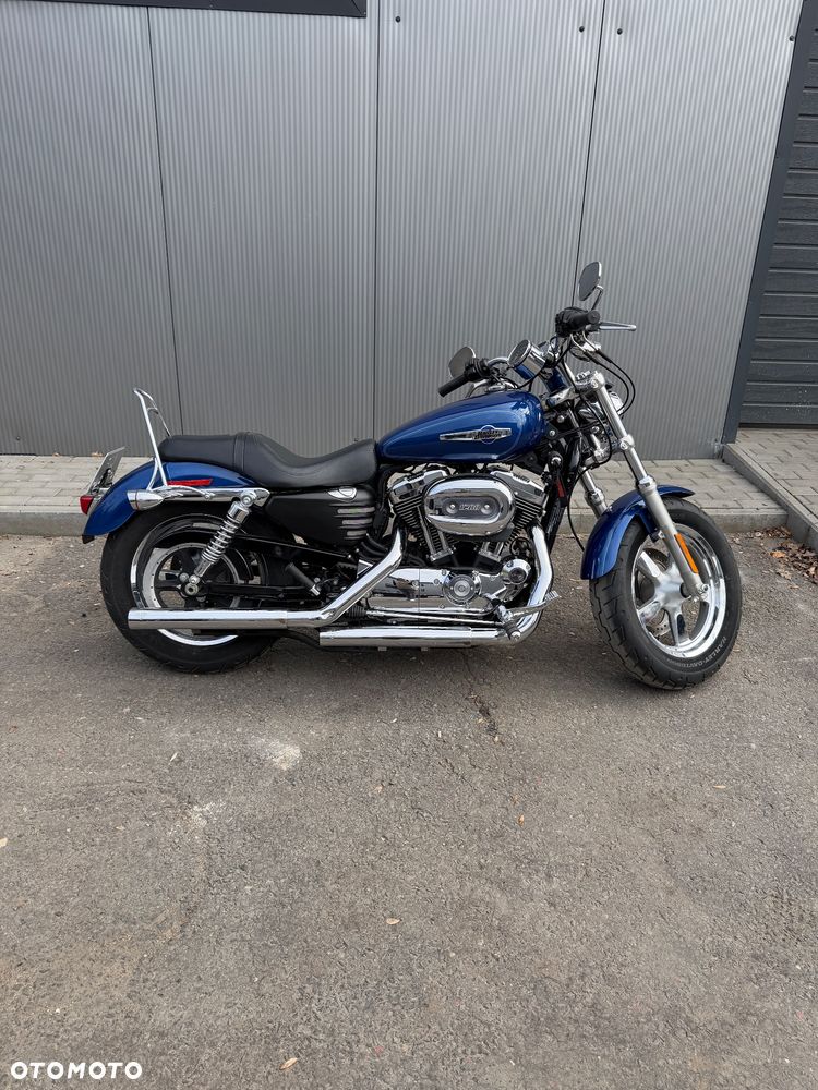 Harley-Davidson Sportster Custom 1200C - 3