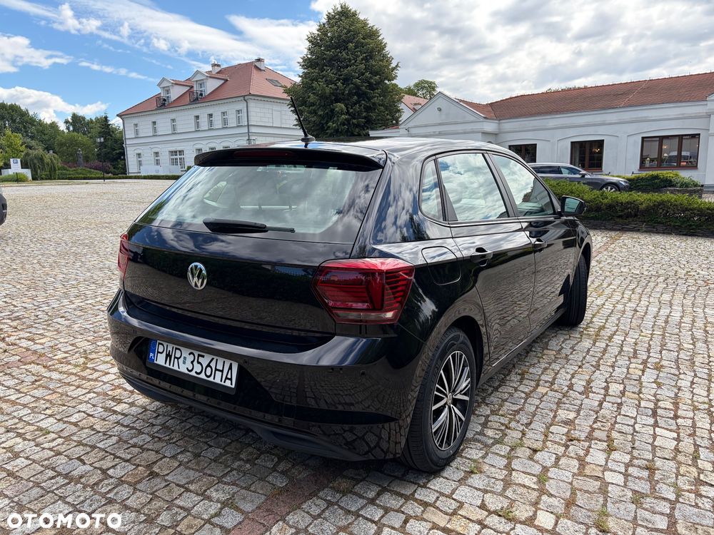 Volkswagen Polo 1.0 (Blue Motion Technology) Comfortline - 3