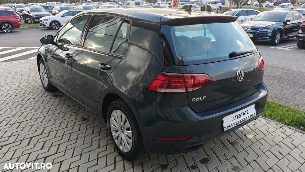 Volkswagen Golf 1.6 TDI Trendline - 8