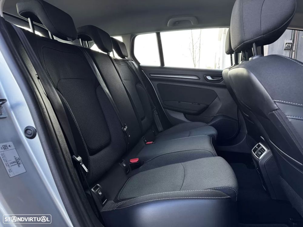 Renault Mégane Sport Tourer 1.5 Blue dCi Equilibre - 29