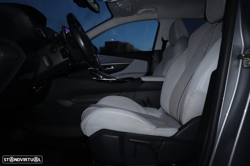 Peugeot 3008 1.2 PureTech Allure EAT8 - 12