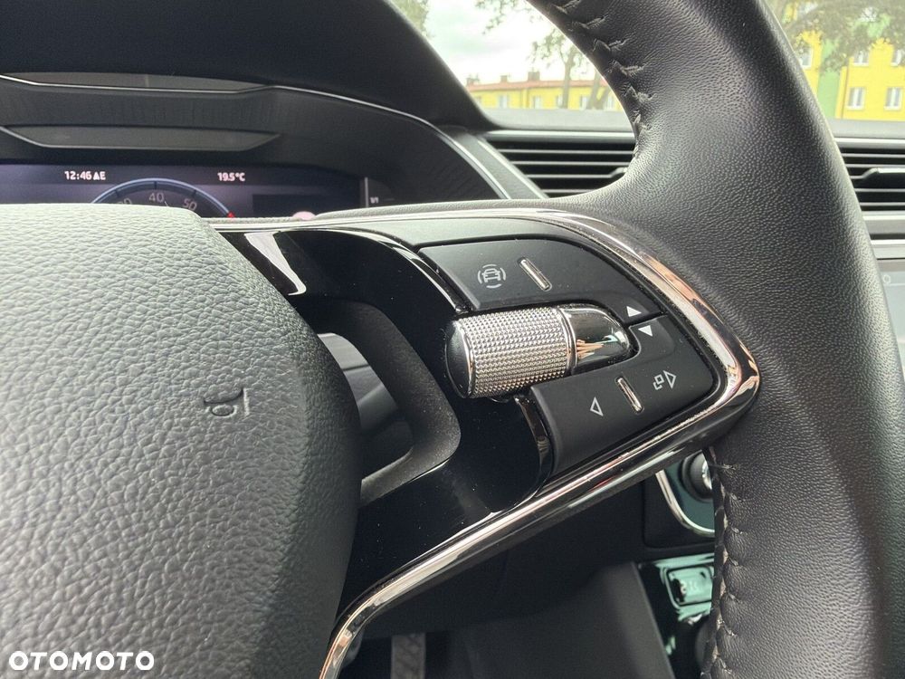 Skoda Superb 2.0 TSI Style DSG - 24