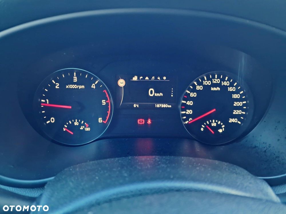 Kia Sportage 2.0 CRDI Business Line 4WD - 38