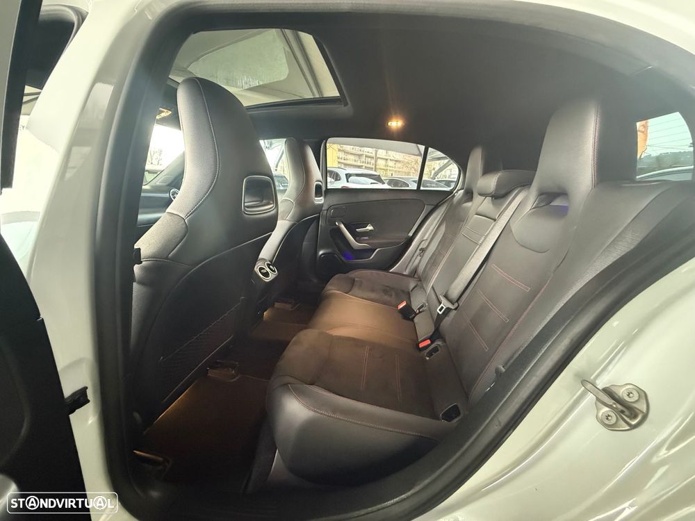 Mercedes-Benz A 250 e AMG Line - 36