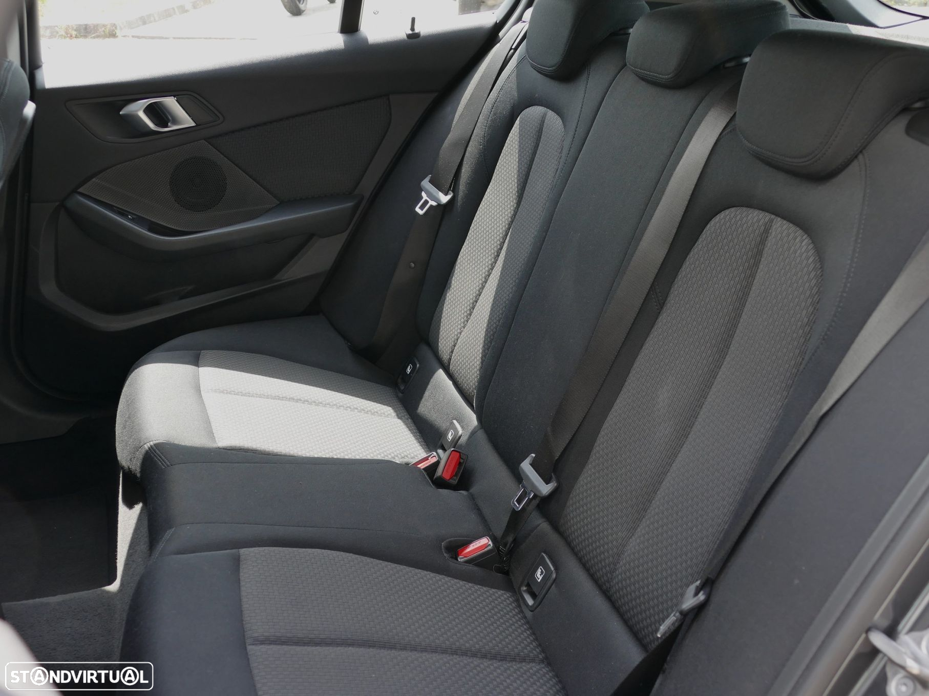BMW 116 d Advantage Auto - 22