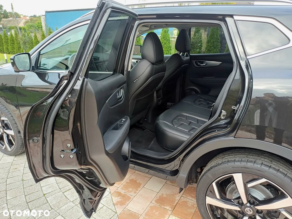 Nissan Qashqai 1.3 DIG-T Tekna DCT - 26