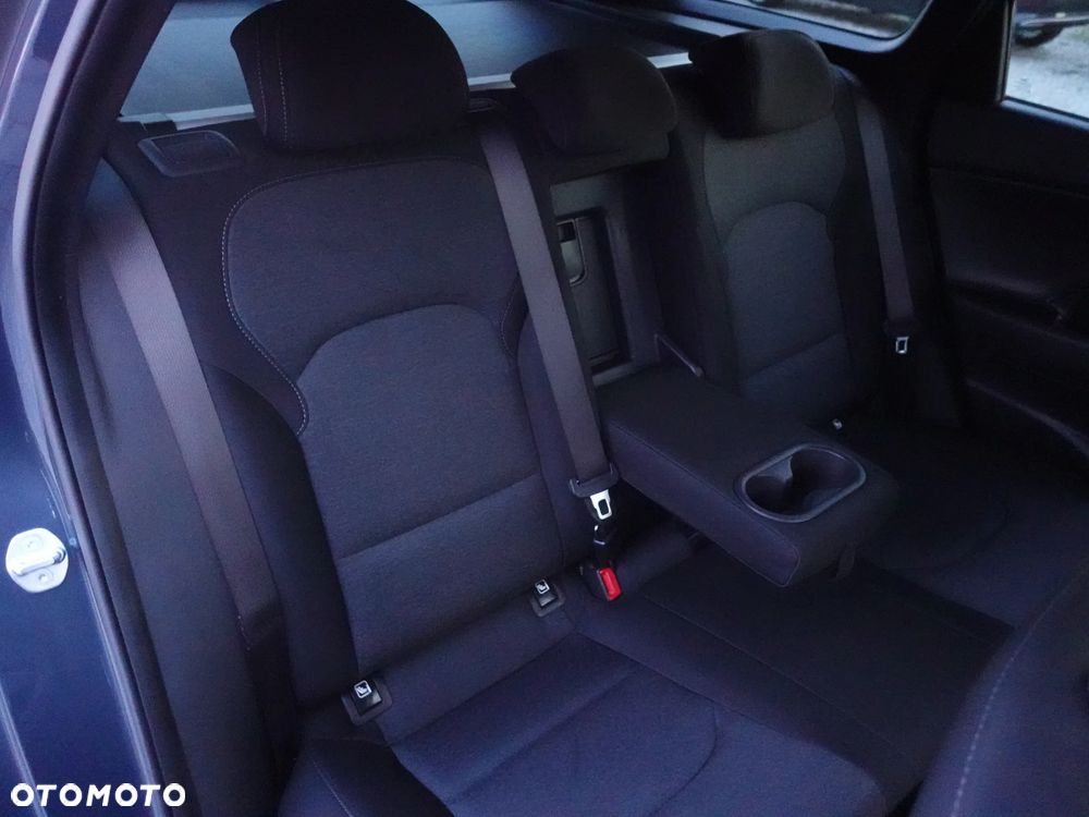 Hyundai i30 1.5 T-GDI 48V-Hybrid DCT Trend - 6