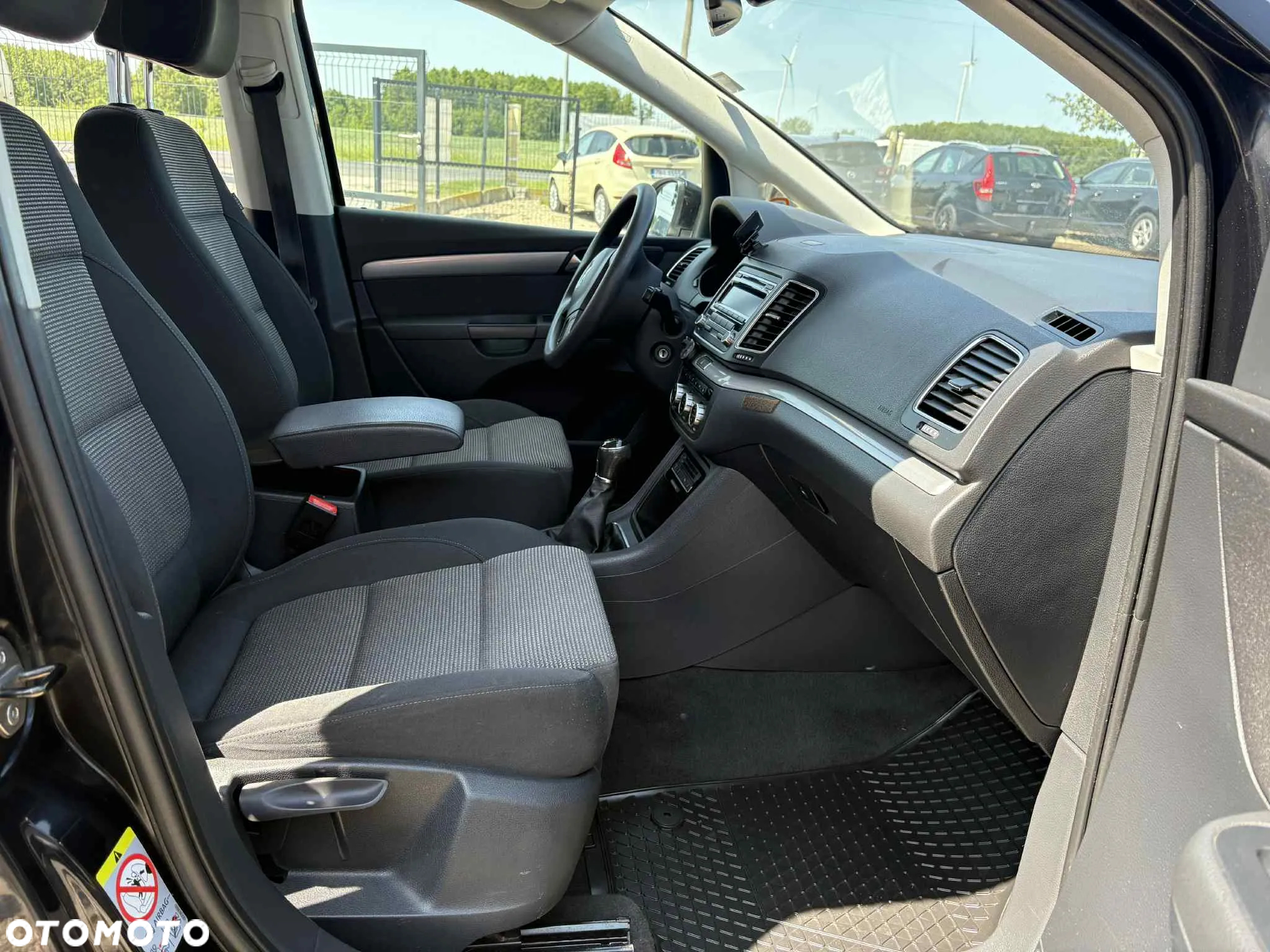 Volkswagen Sharan 2.0 TDI BlueMotion Technology Trendline - 9