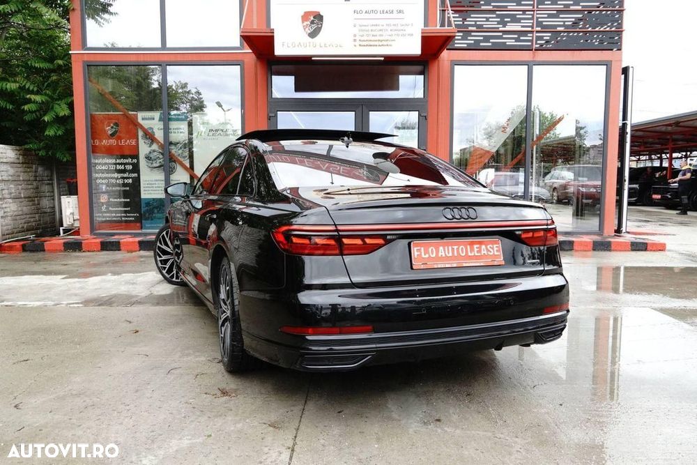 Audi A8 - 6