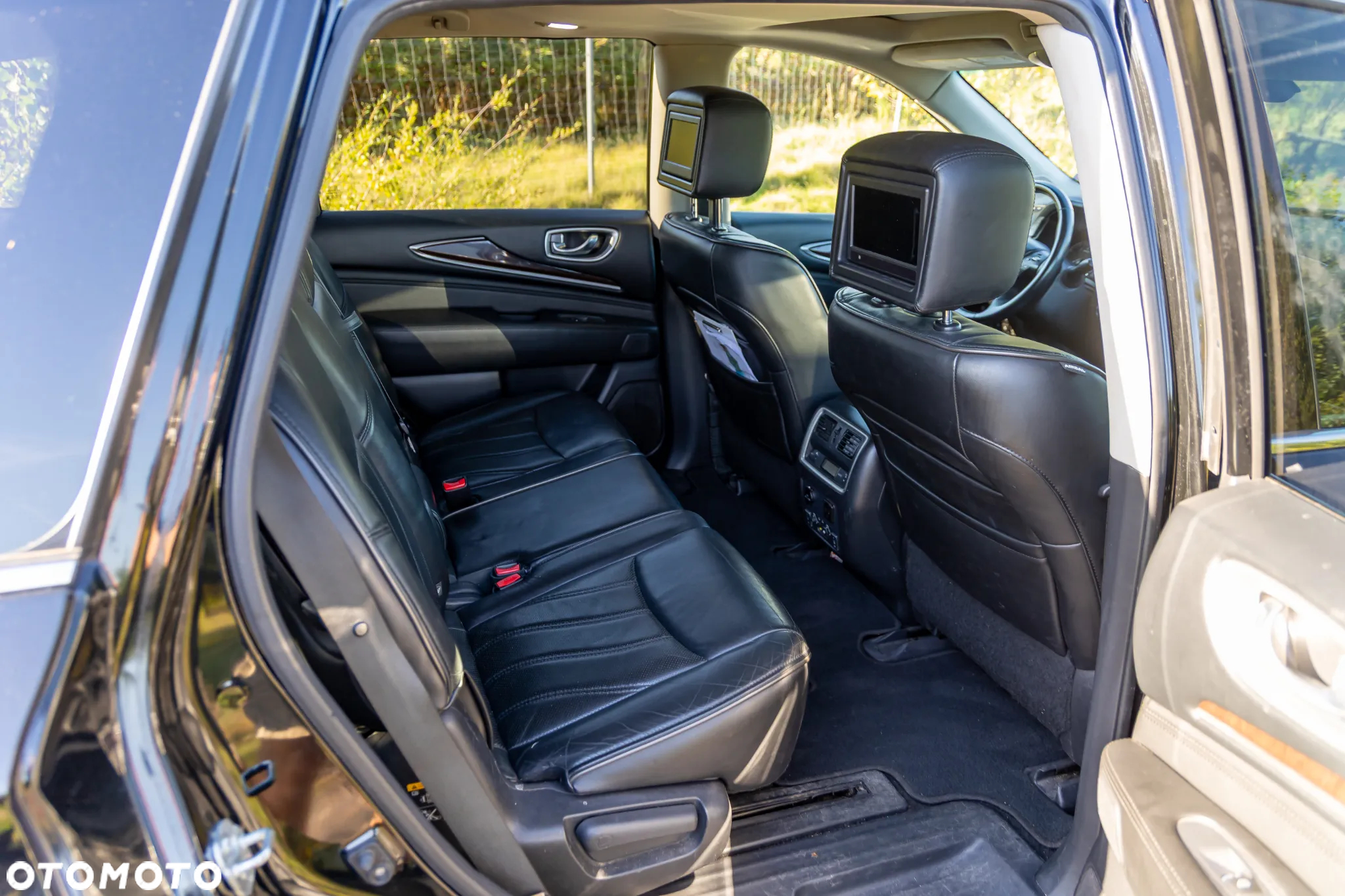 Infiniti QX60 3.5 Hi-Tech - 9