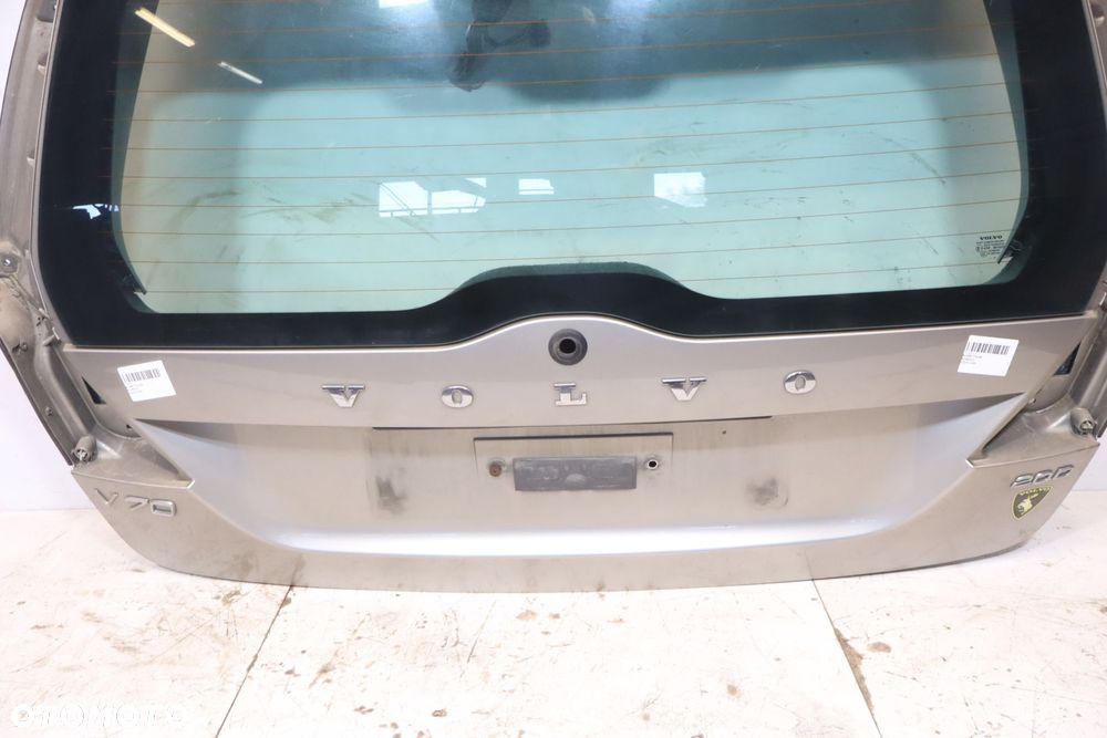 KLAPA TYLNA VOLVO V70 III 484-16 - 4