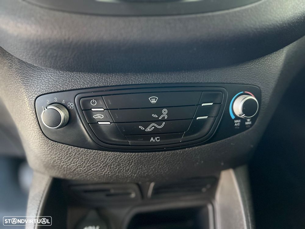 Ford Transit Courier 1.5 TDCi Ambiente - 13
