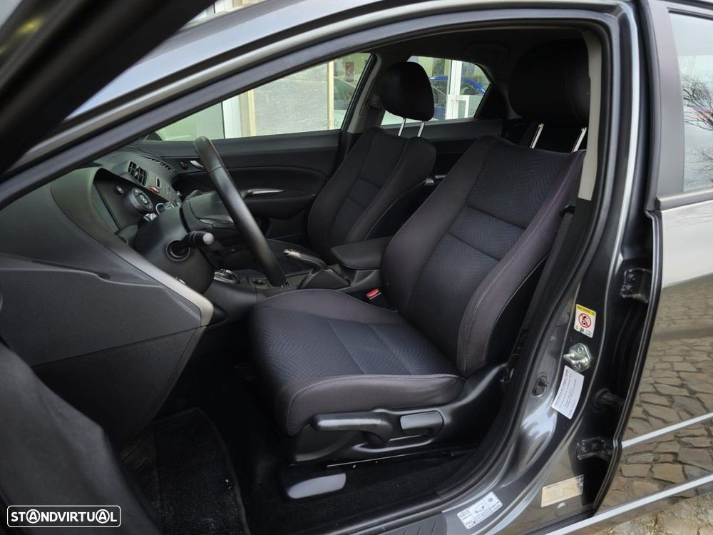Honda Civic 1.4 i-VTEC Elegance - 7