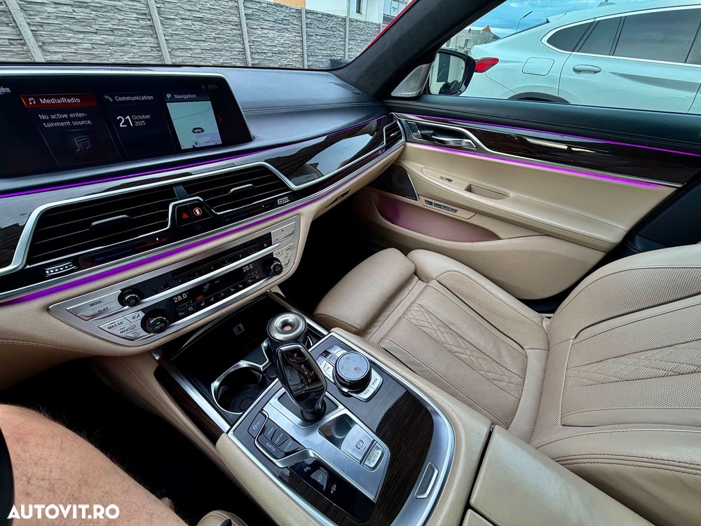 BMW Seria 7 730d - 23