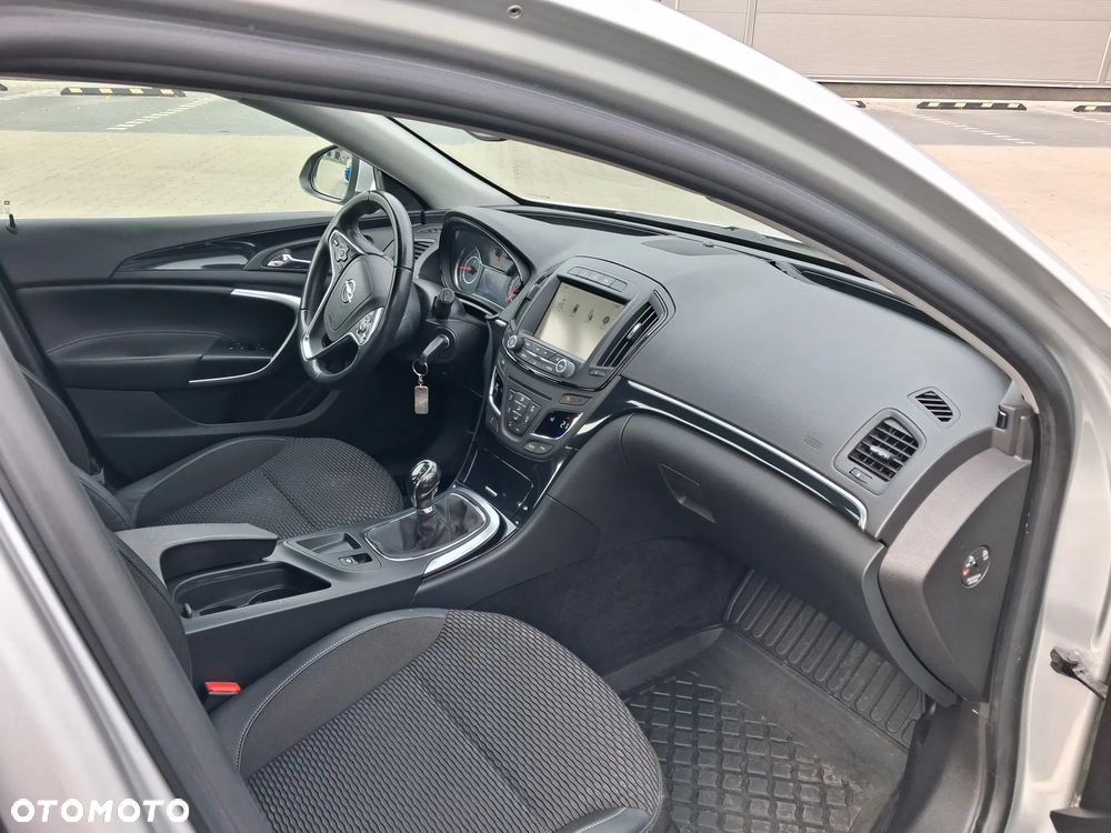Opel Insignia 2.0 CDTI Cosmo S&S - 10