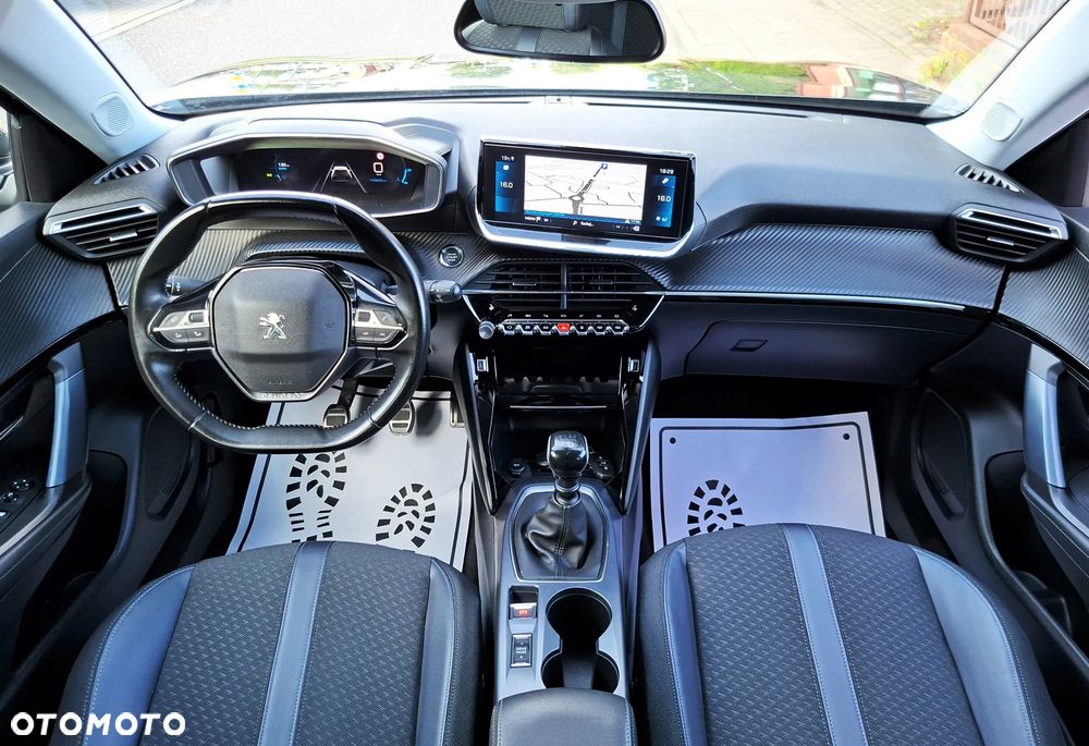 Peugeot 2008 1.2 PureTech Allure Pack S&S - 34