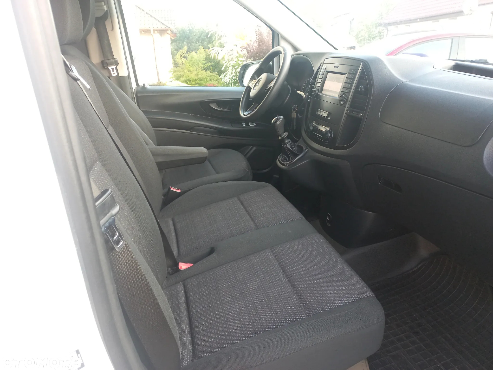 Mercedes-Benz Vito - 22