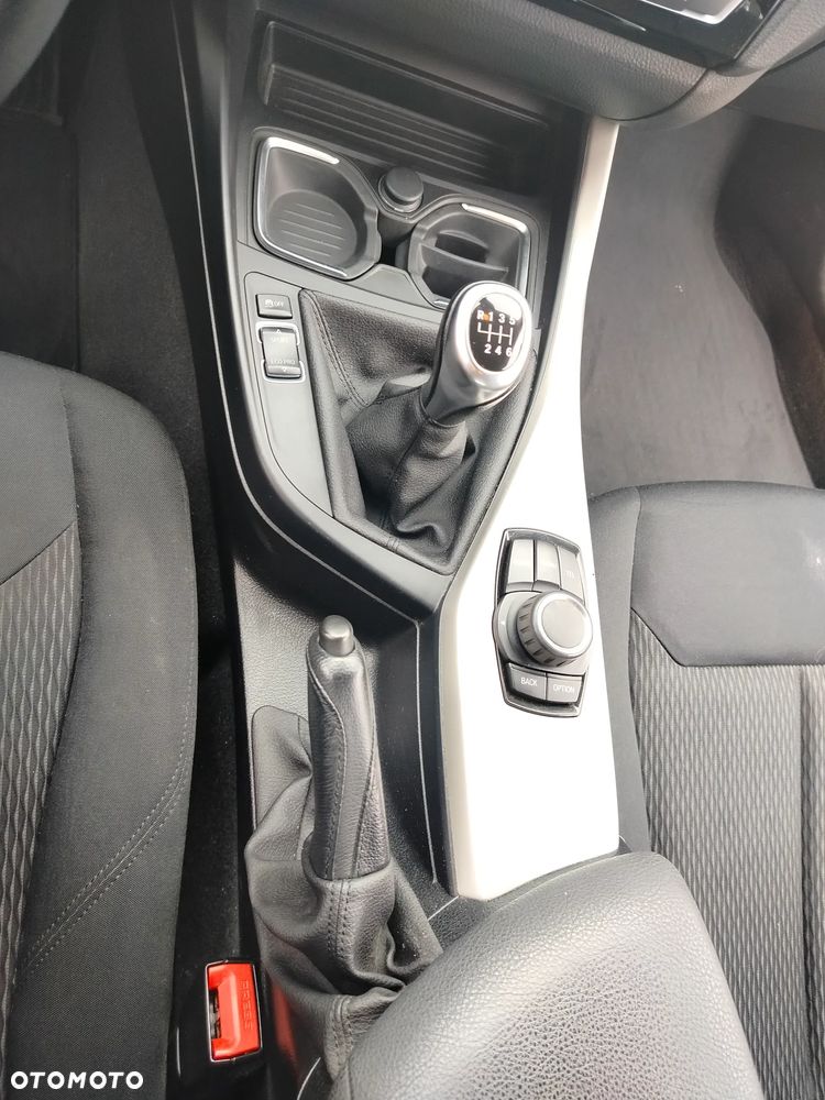 BMW Seria 1 - 8
