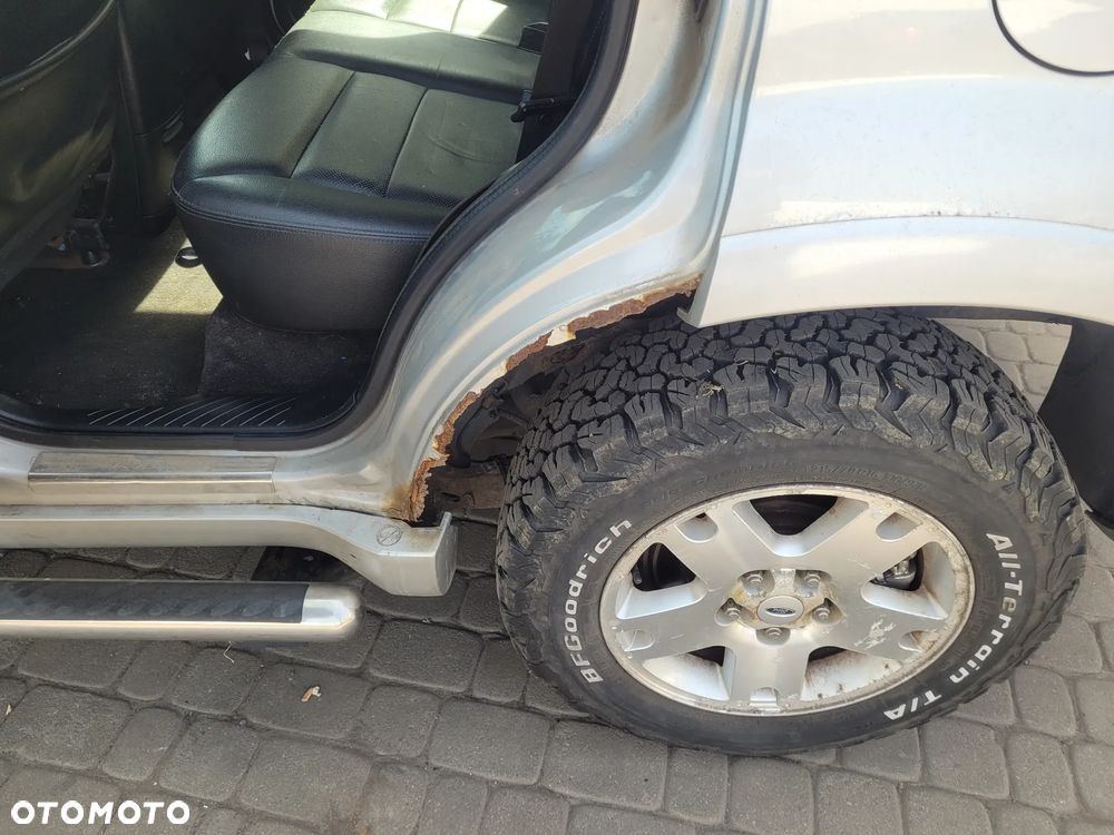 Ford Maverick 3.0 V6 Limited - 10