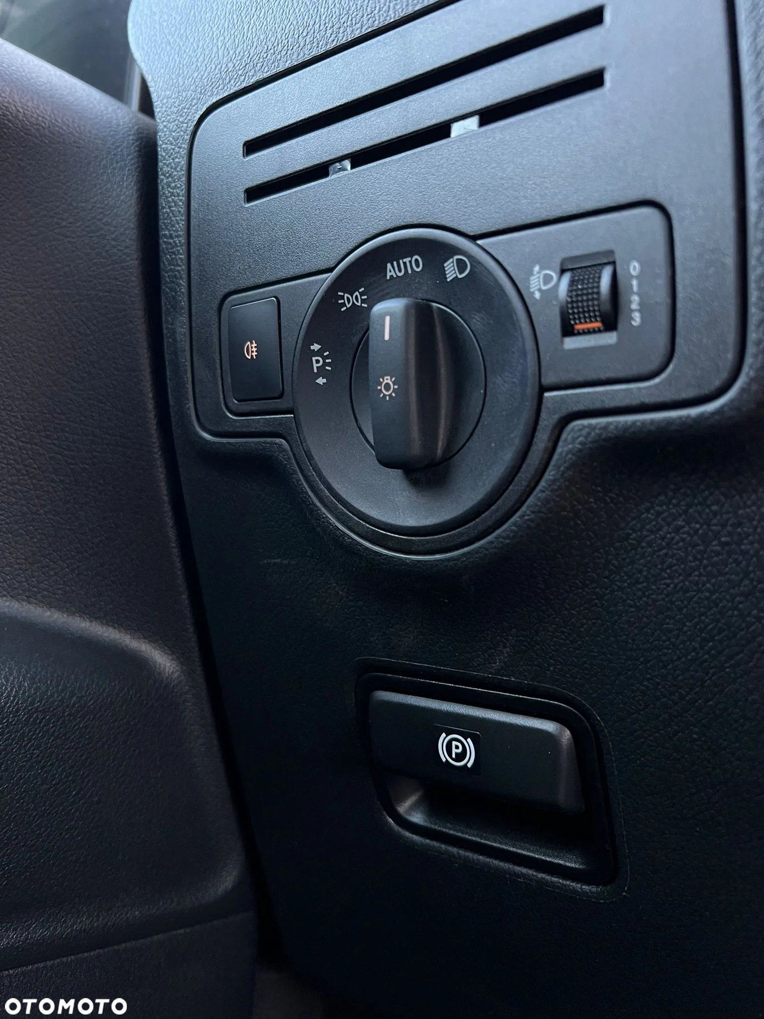 Mercedes-Benz Vito - 24