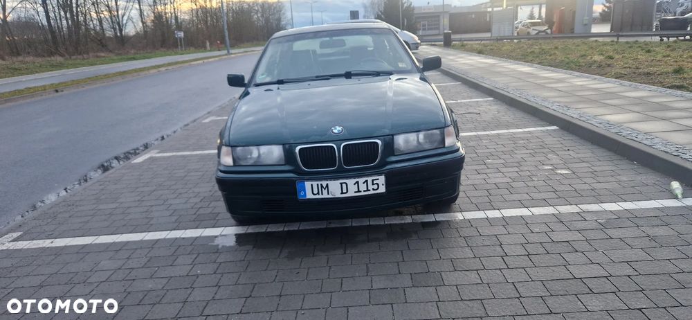BMW Seria 3 316i - 2
