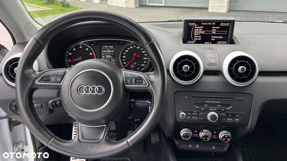 Audi A1 Sportback 1.2 TFSI S line Sportpaket - 35