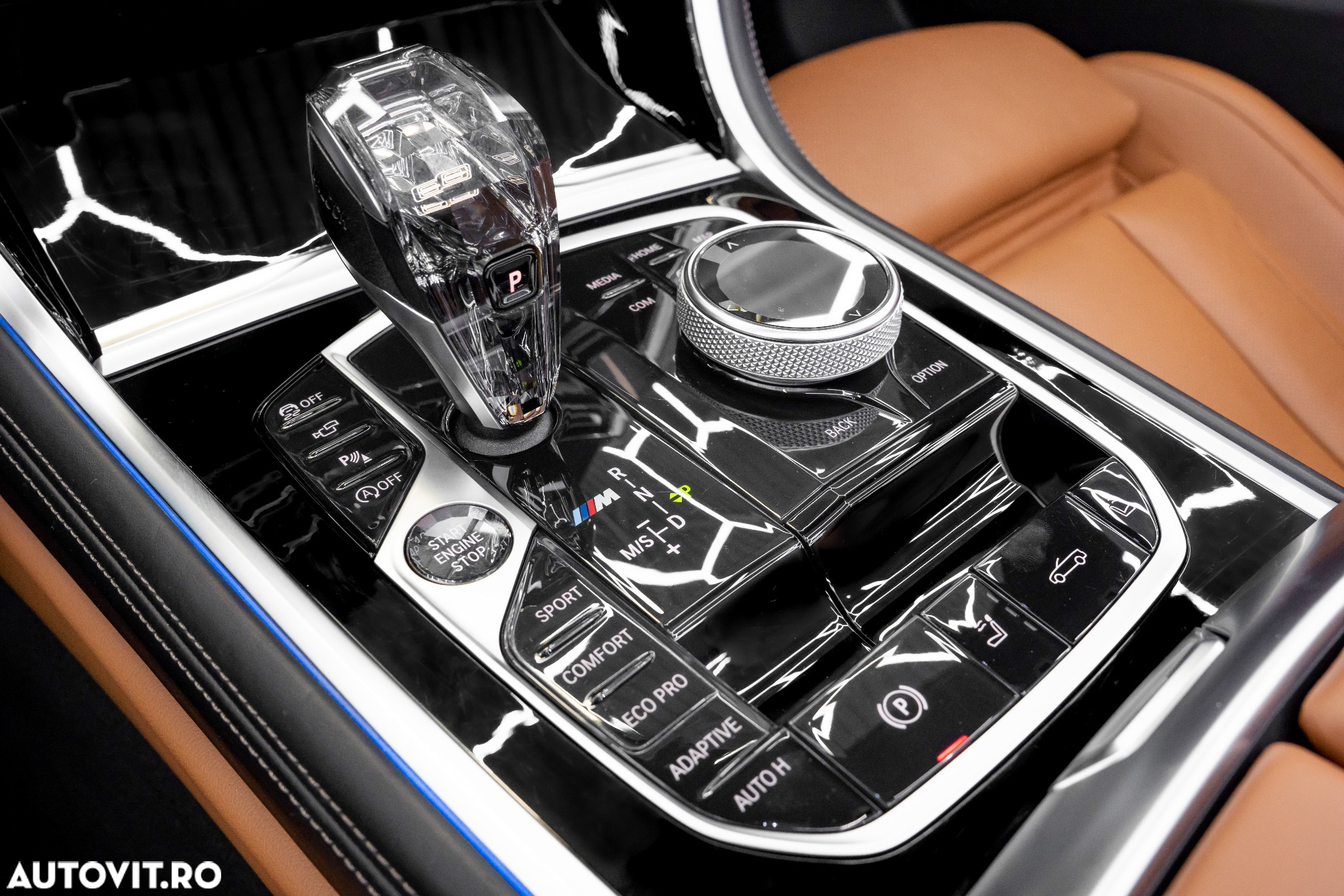 BMW M8 M850i xDrive AT - 33