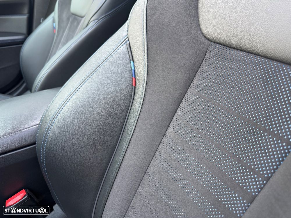 BMW i4 eDrive40 Pack Desportivo M Pro - 32