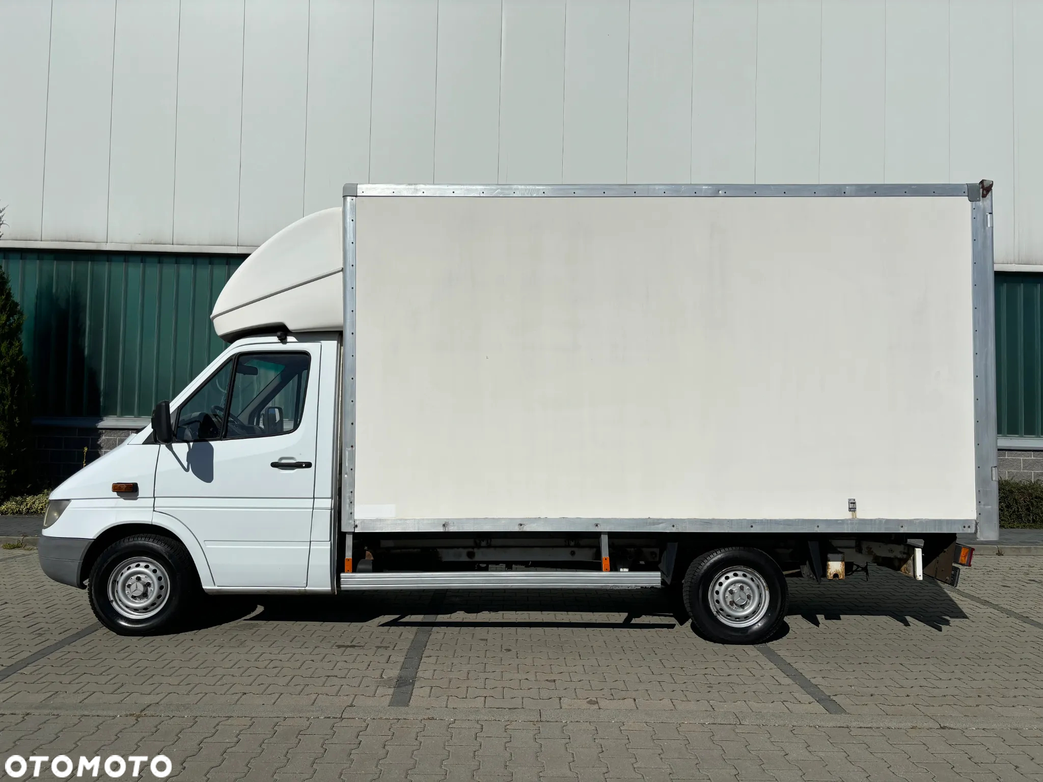 Mercedes-Benz Sprinter - 7