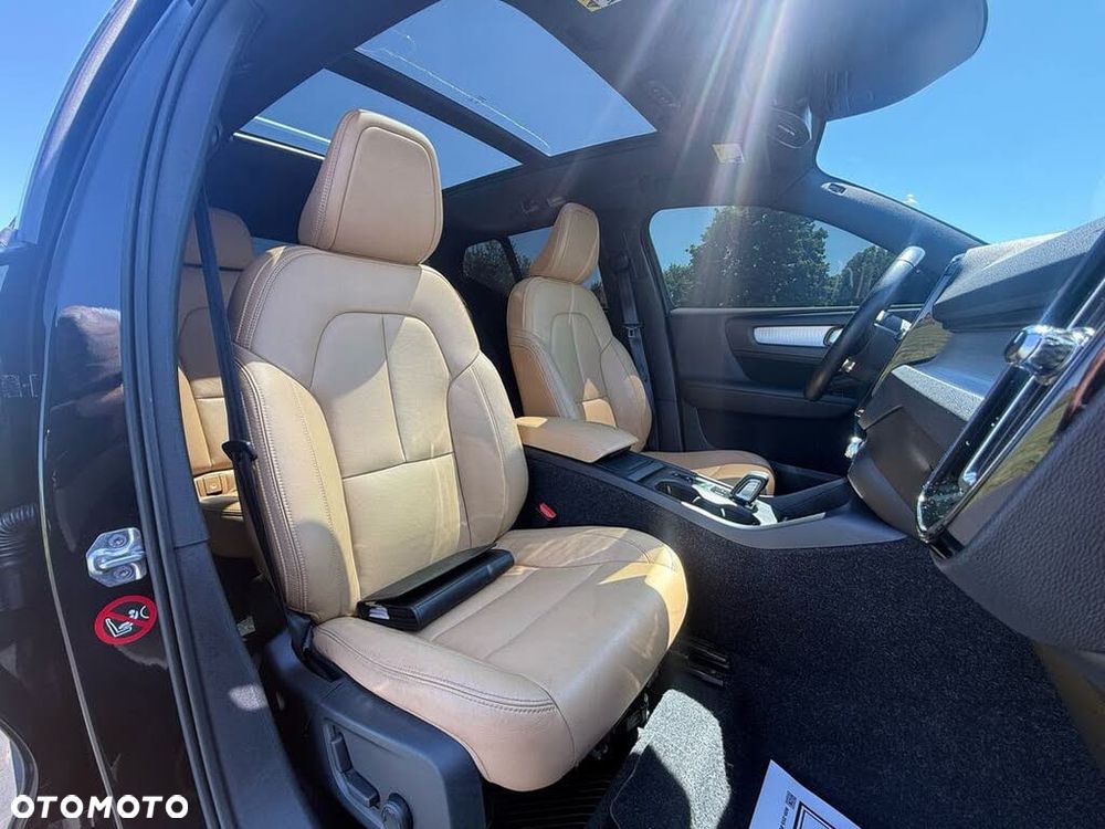 Volvo XC 40 T5 AWD Geartronic Momentum - 16