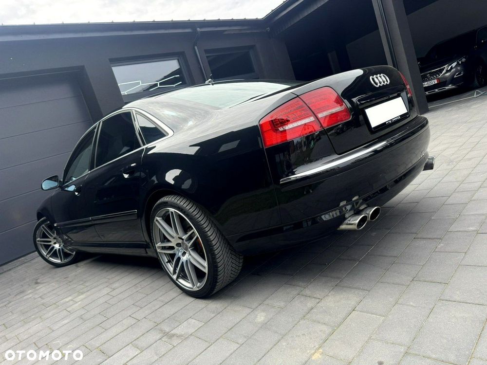 Audi A8 - 3