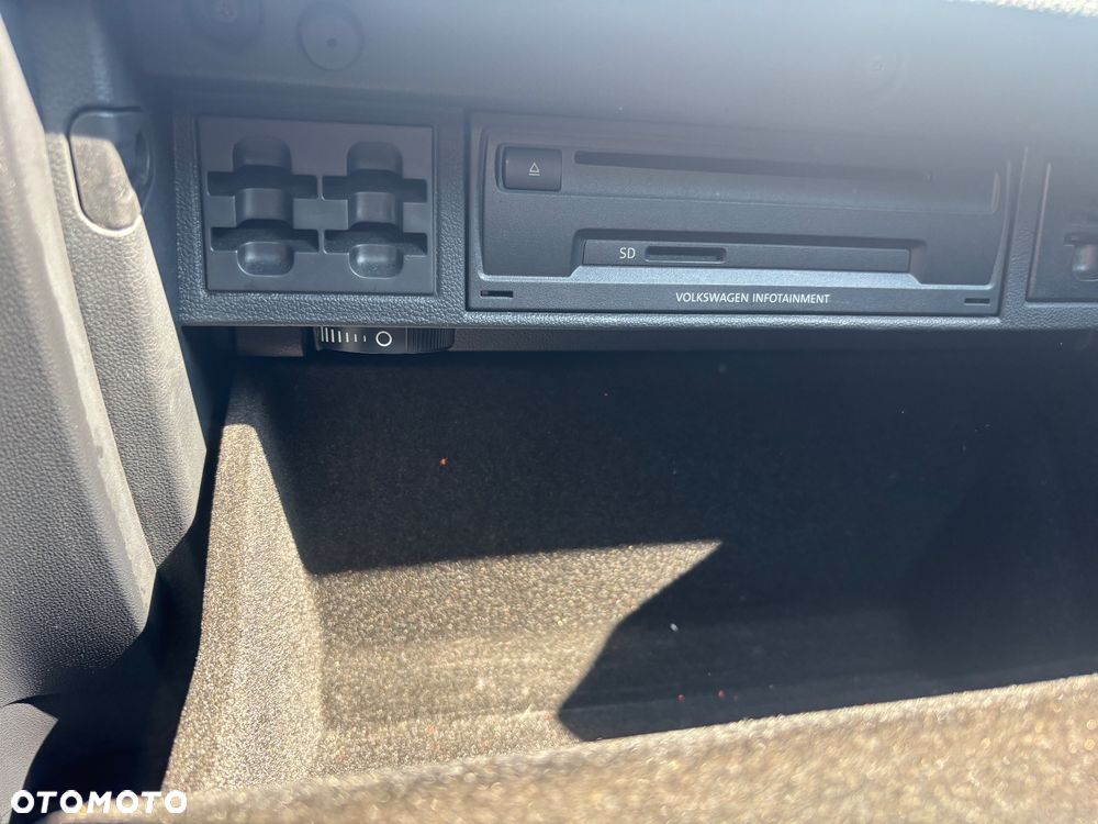 Volkswagen Golf - 13