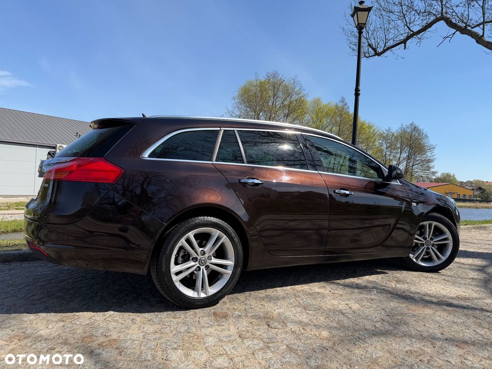 Opel Insignia 2.0 CDTI Cosmo S&S - 17