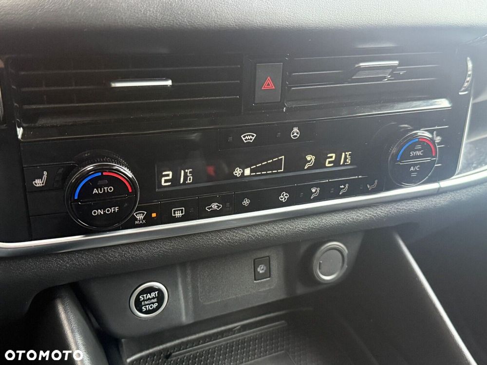 Nissan Qashqai 1.3 DIG-T MHEV N-Connecta Xtronic - 30