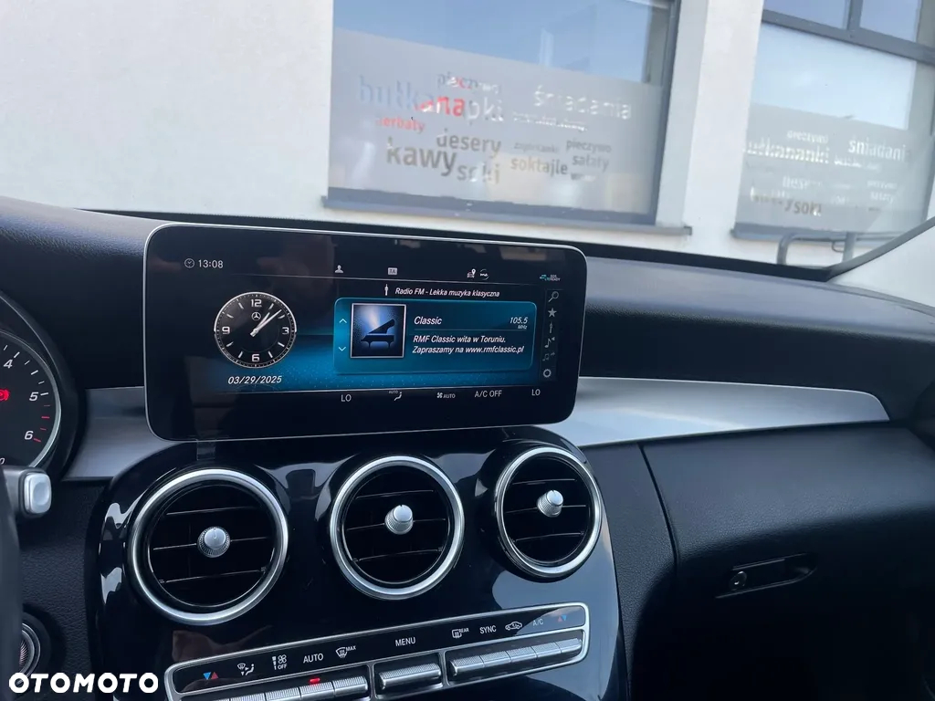 Mercedes-Benz Klasa C 180 d T 9G-TRONIC - 26