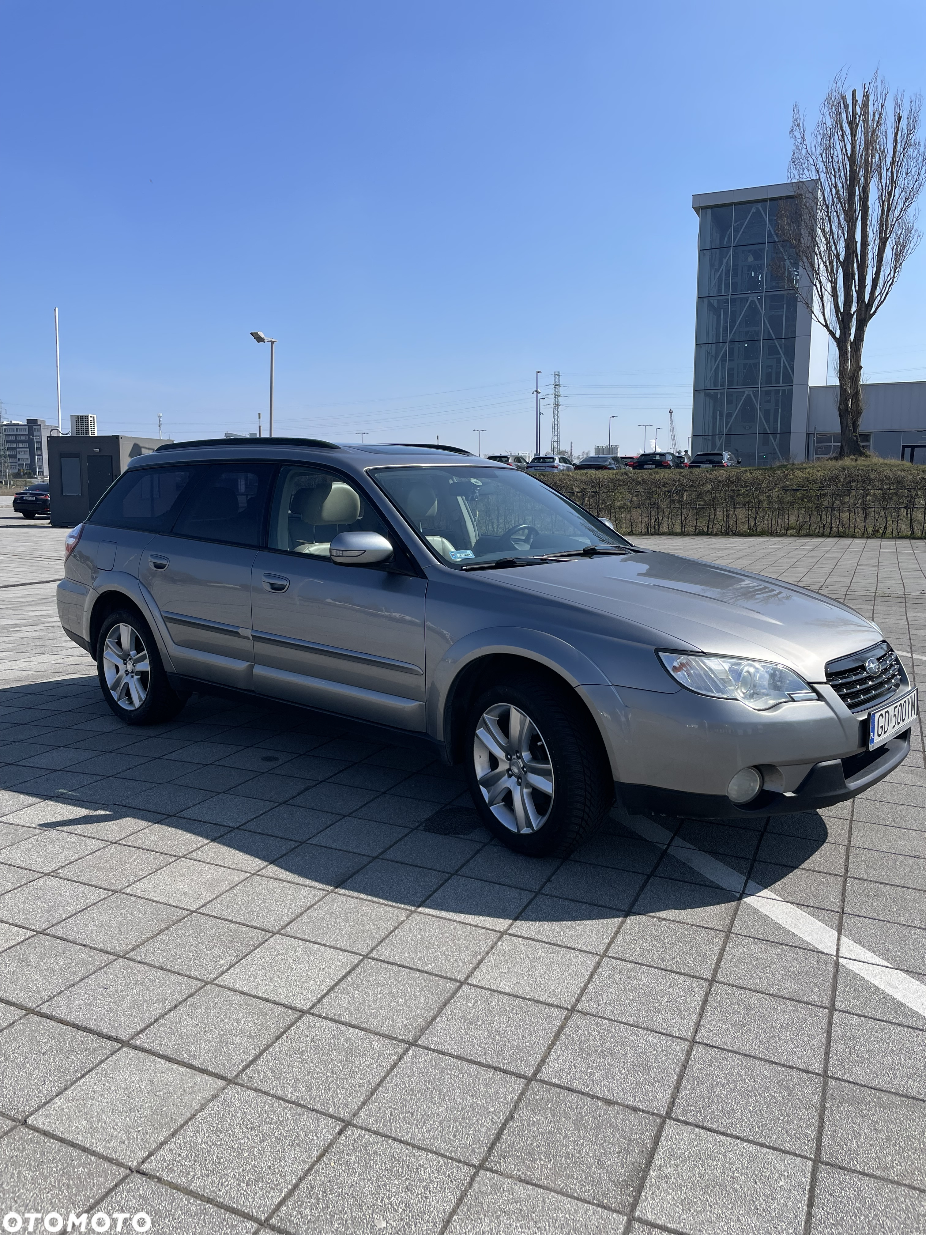 Subaru Outback 2.5 - 7