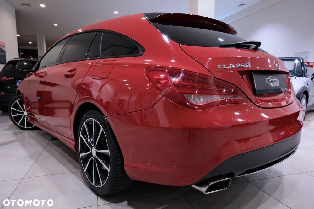 Mercedes-Benz CLA 250 4-Matic Sport - 13