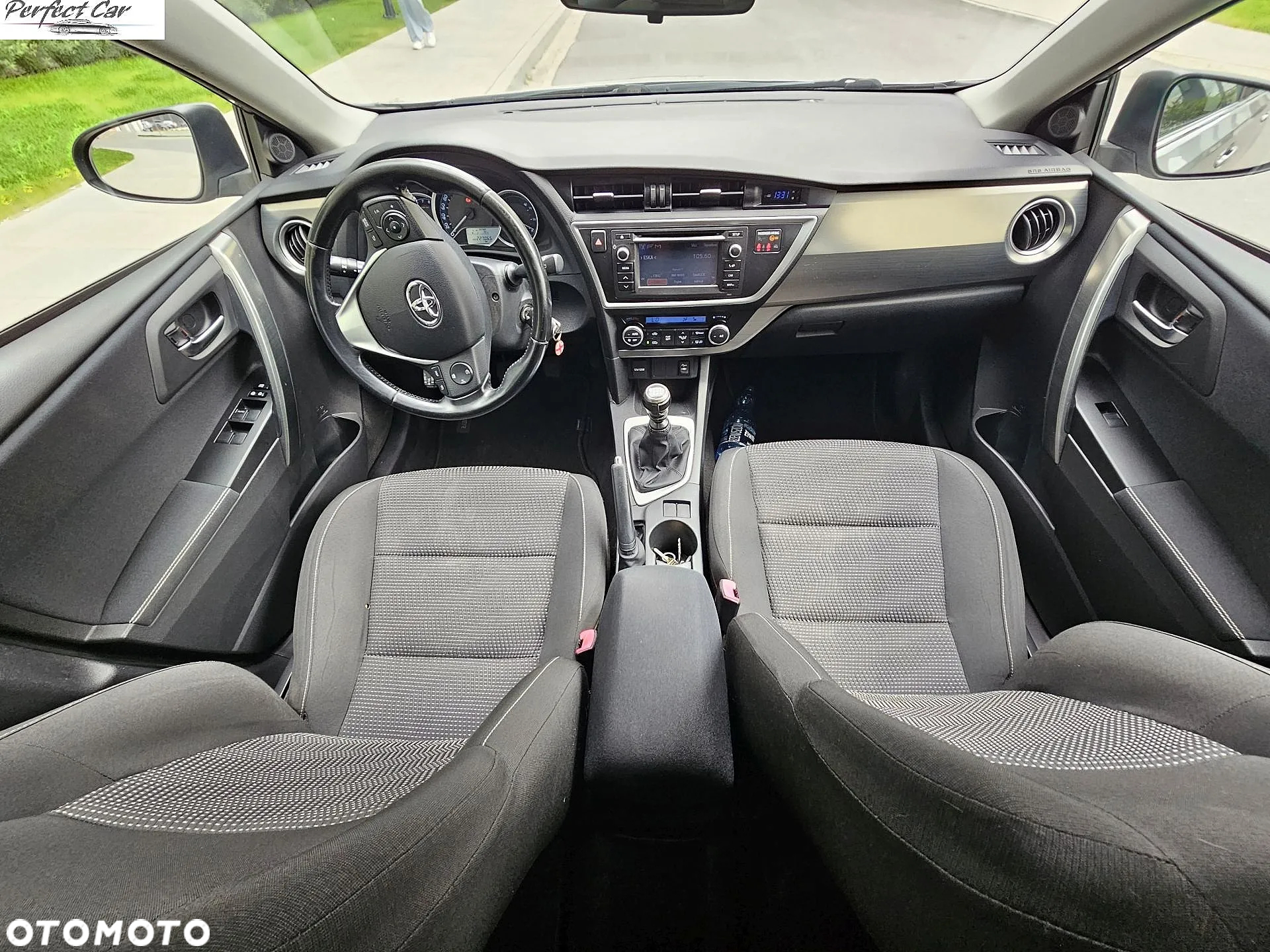 Toyota Auris 1.6 Comfort - 10