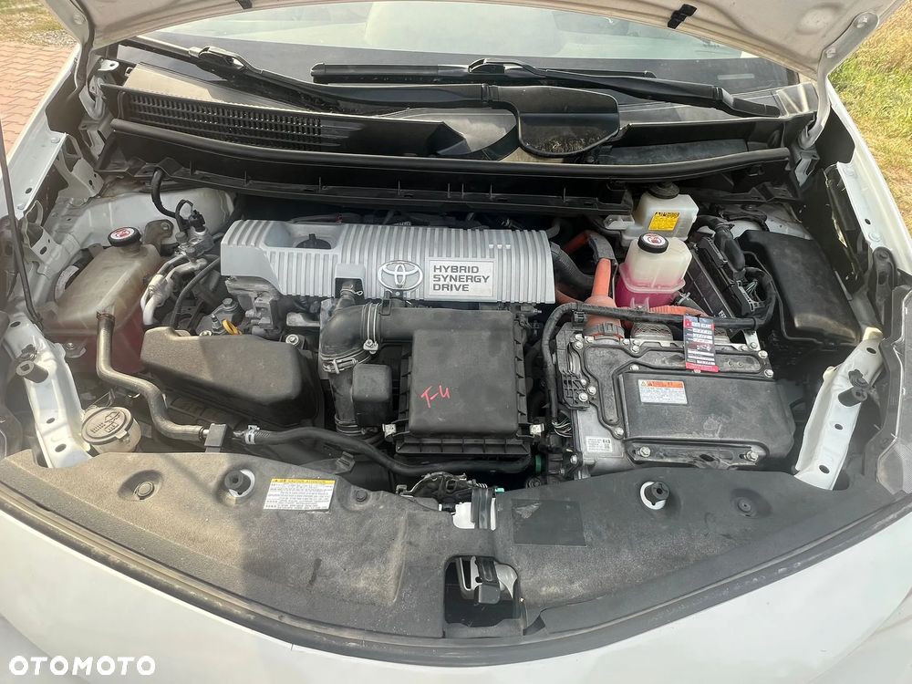 Toyota Prius+ - 8