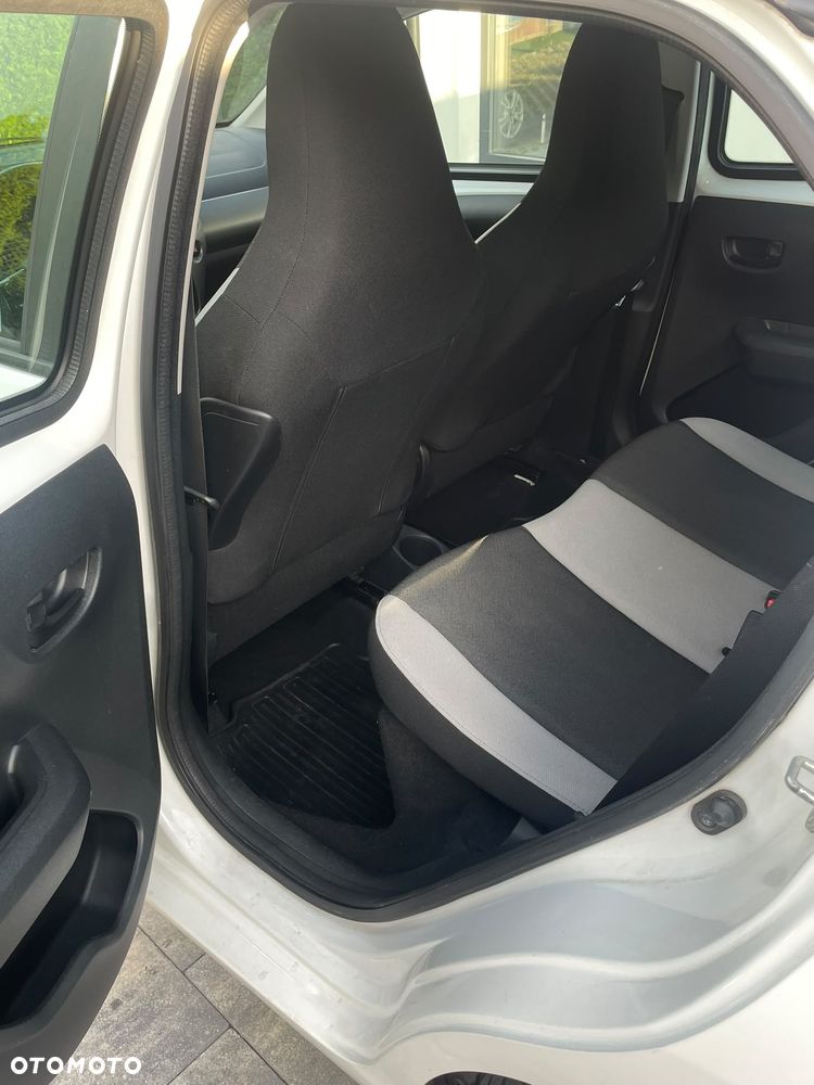 Toyota Aygo - 8