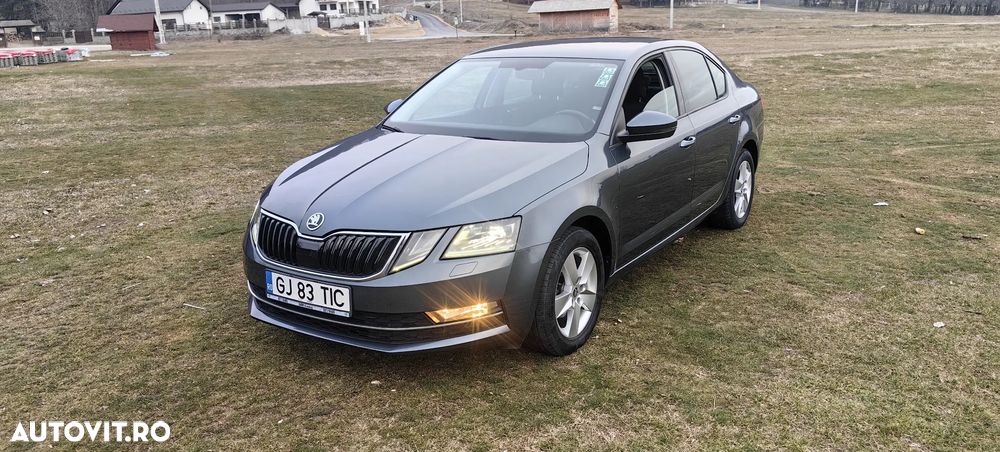 Skoda Octavia 1.6 TDI Ambition - 1